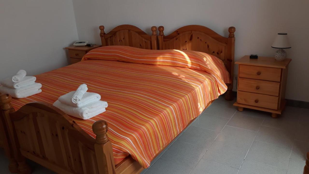 Hotel Dori D'Oro Орозей Екстер'єр фото